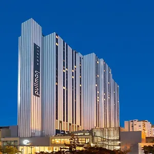 **** Отель Pullman Montparnasse Франция