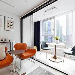 Apartment Le Collective Gangnam Sac Signity, Seoul